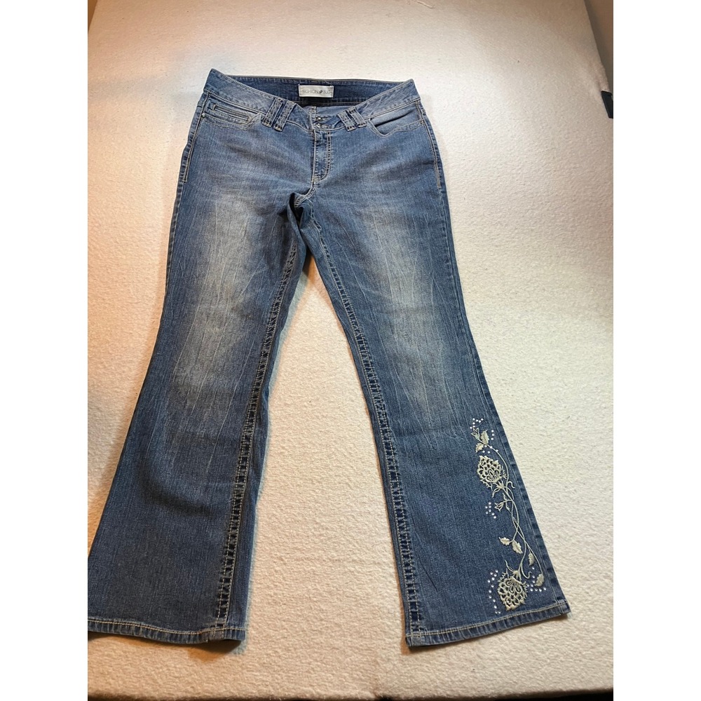 Fashion Bug Womens Embroidered Straight Leg Jeans Medium Wash Plus Size‎ 18W